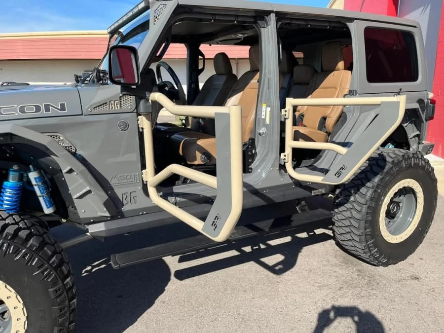 2020 Jeep JL Wrangler - Image 8 of 31
