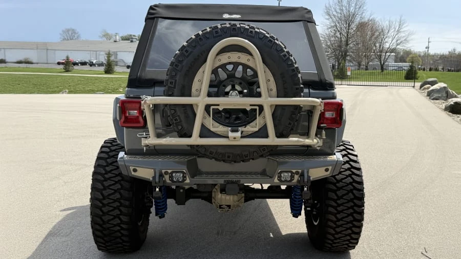 2020 Jeep JL Wrangler - Image 5 of 31