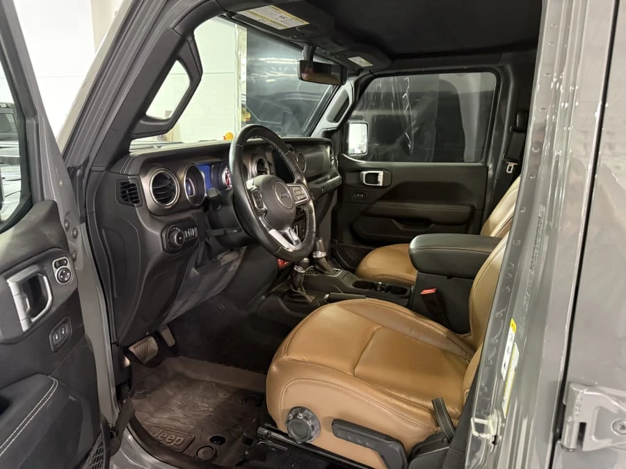 2020 Jeep JL Wrangler - Image 19 of 31