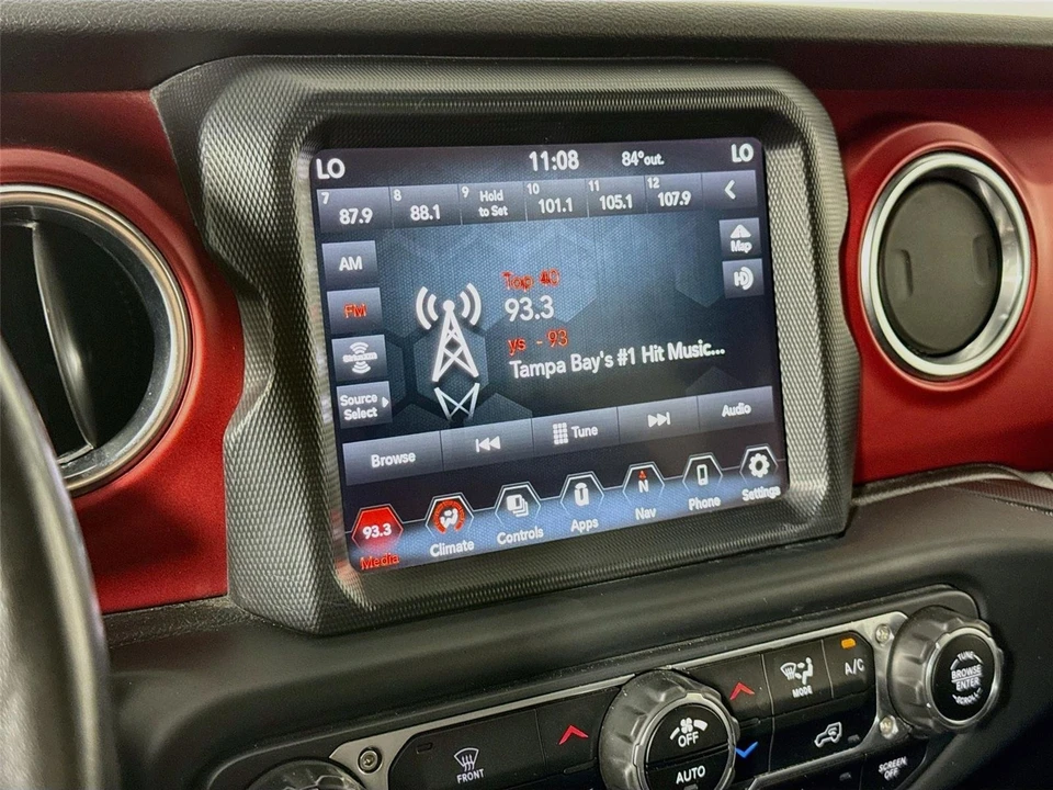 2020 Jeep JL Wrangler - Image 9 of 31