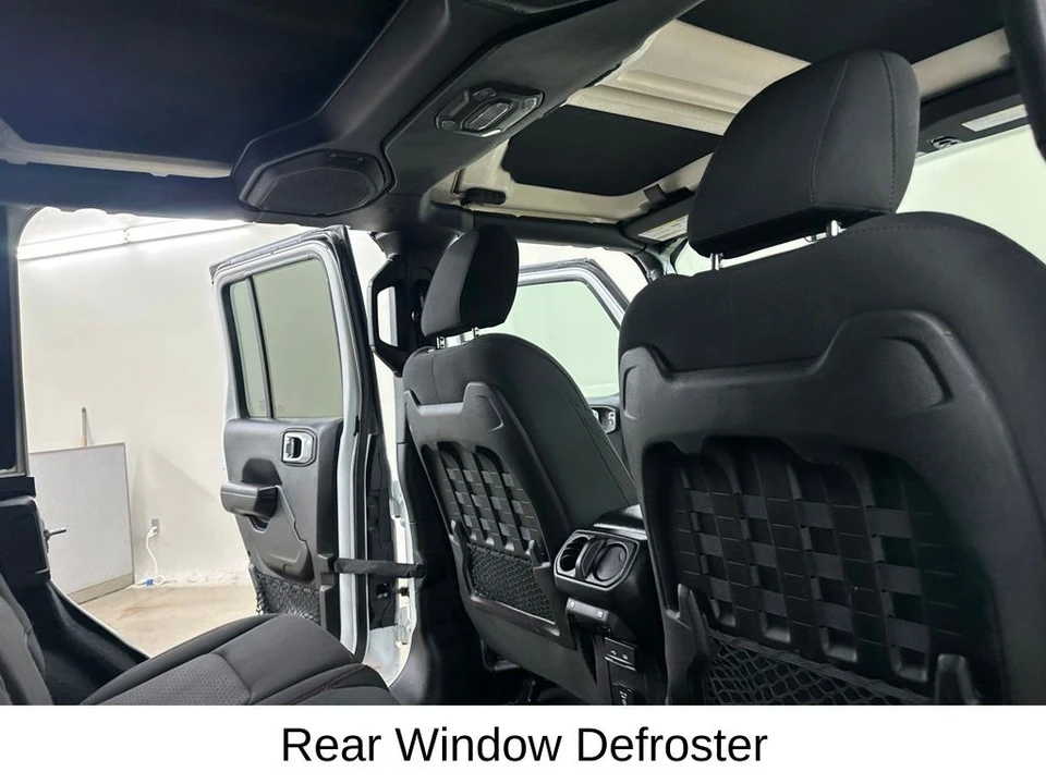 2020 Jeep JL Wrangler - Image 24 of 31