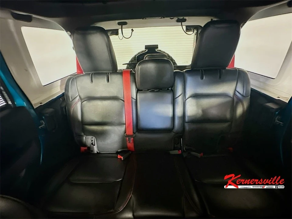 2020 Jeep JL Wrangler - Image 15 of 21