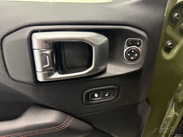 2020 Jeep JL Wrangler - Image 12 of 18