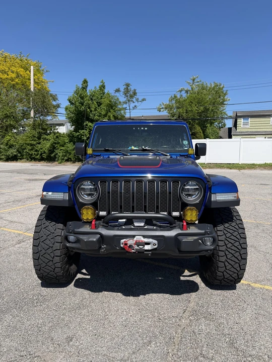 2020 Jeep JL Wrangler - Image 8 of 31