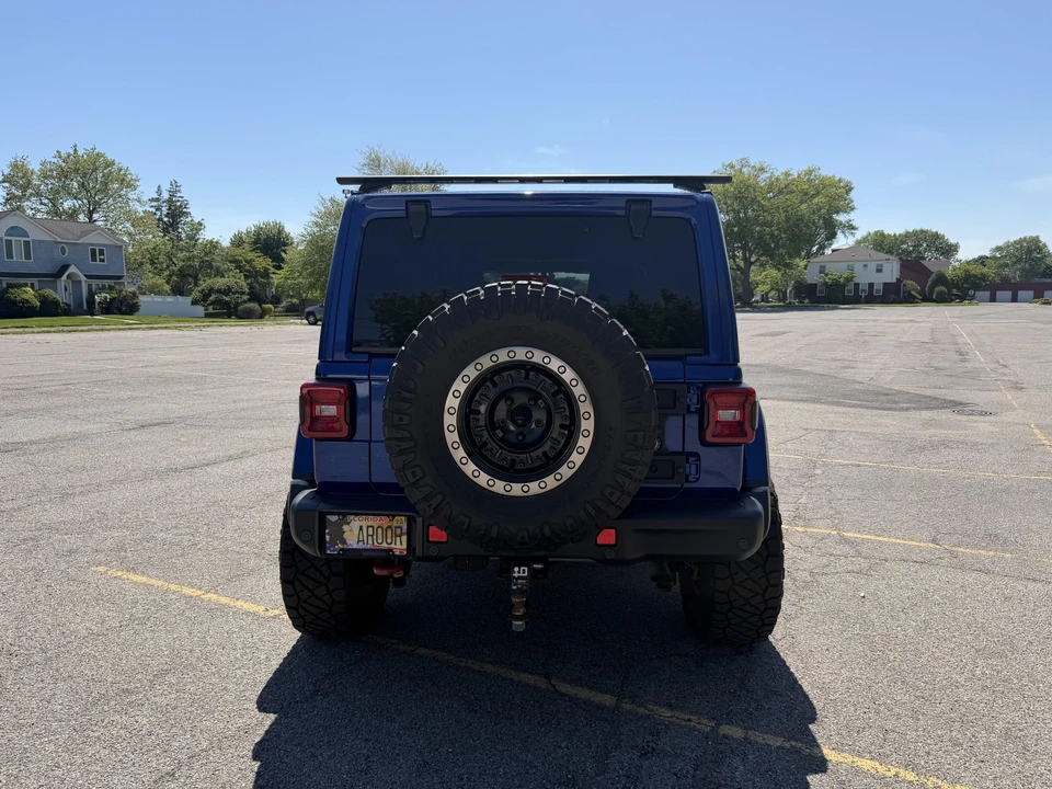 2020 Jeep JL Wrangler - Image 27 of 31