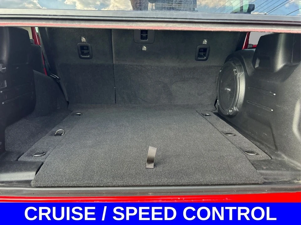 2020 Jeep JL Wrangler - Image 11 of 12