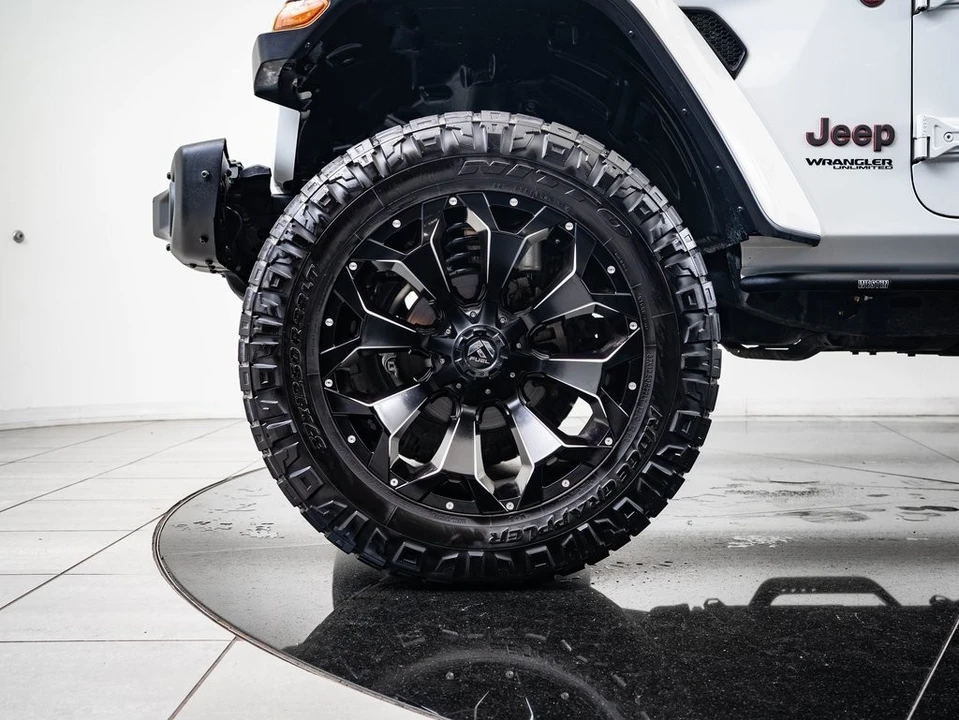 2020 Jeep JL Wrangler - Image 13 of 21