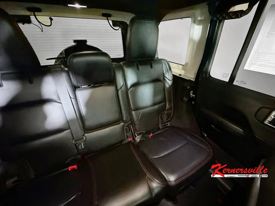 2020 Jeep JT Gladiator - Image 14 of 21