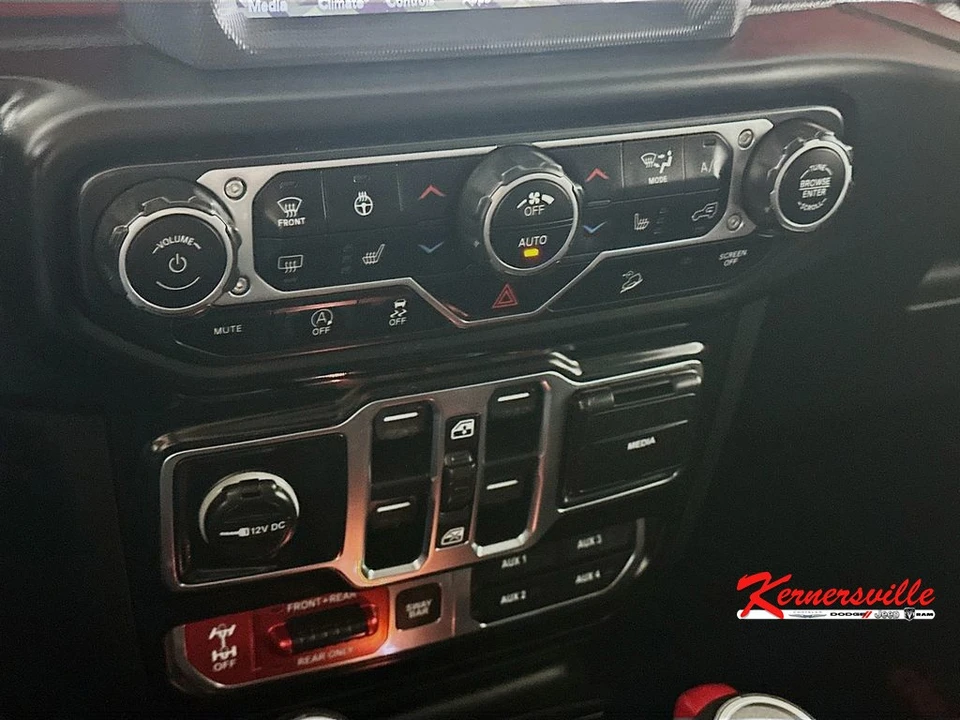 2020 Jeep JT Gladiator - Image 18 of 21