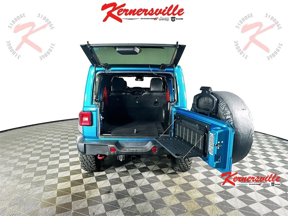 2020 Jeep JL Wrangler - Image 7 of 12