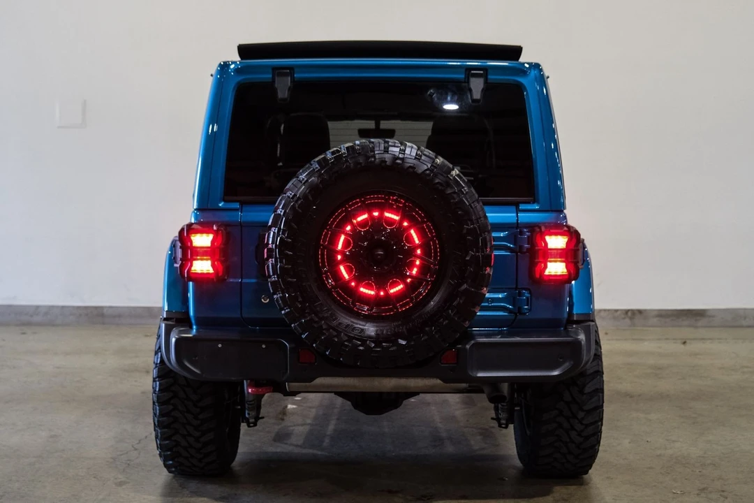 2020 Jeep JL Wrangler - Image 10 of 12