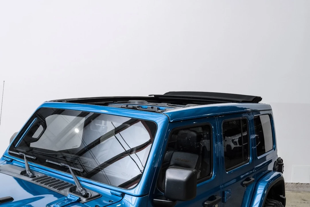 2020 Jeep JL Wrangler - Image 2 of 12
