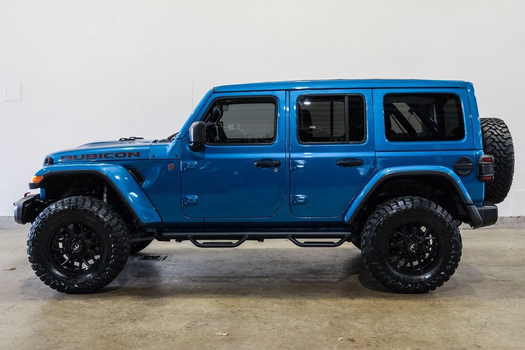 2020 Jeep JL Wrangler - Image 6 of 12