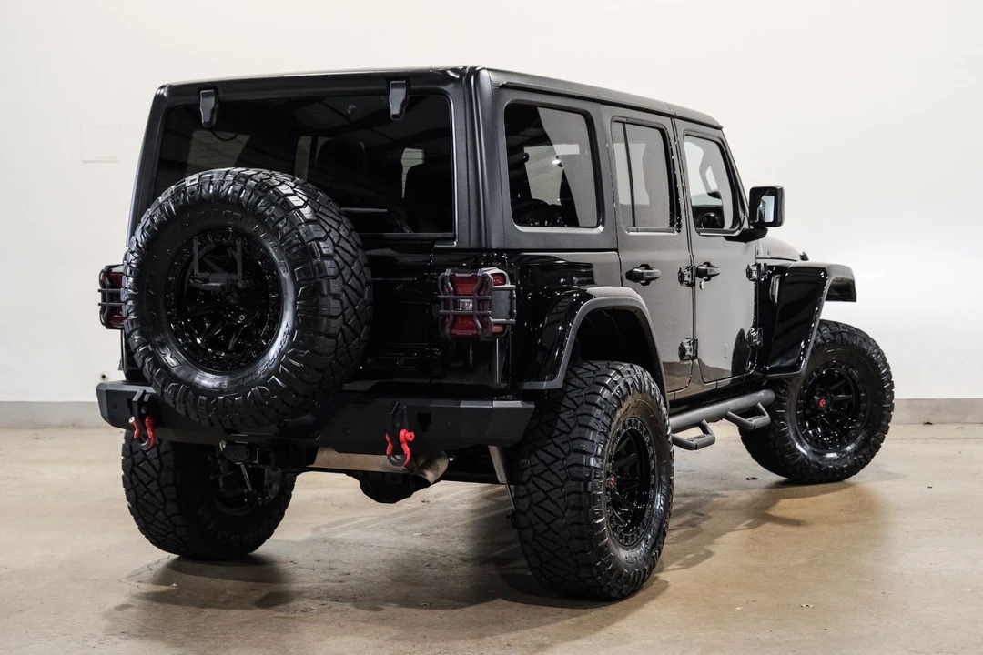 2020 Jeep JL Wrangler - Image 5 of 12