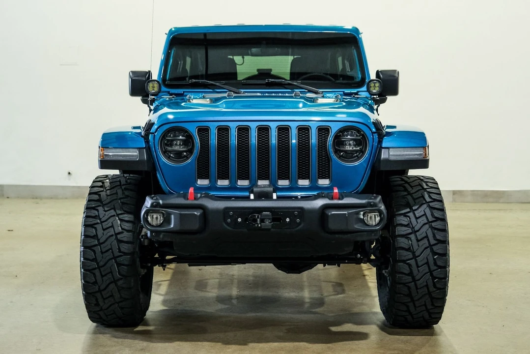 2020 Jeep JL Wrangler - Image 2 of 12