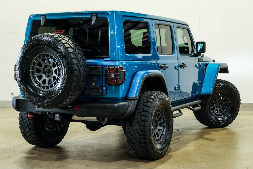 2020 Jeep JL Wrangler - Image 7 of 12