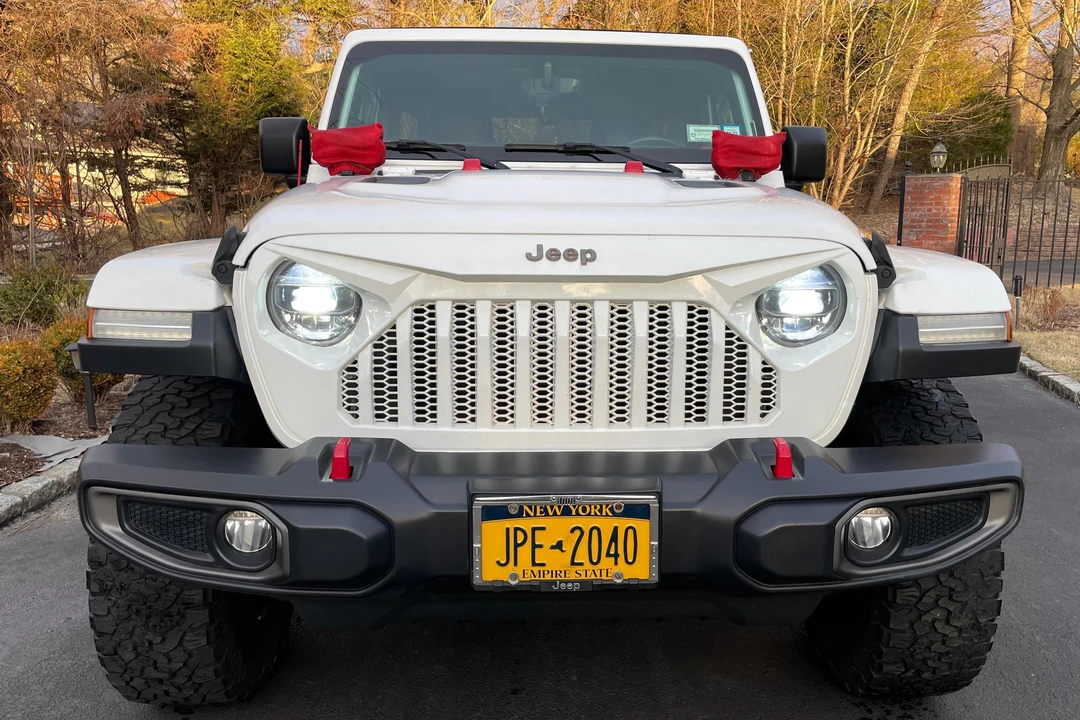 2020 Jeep JL Wrangler - Image 2 of 31