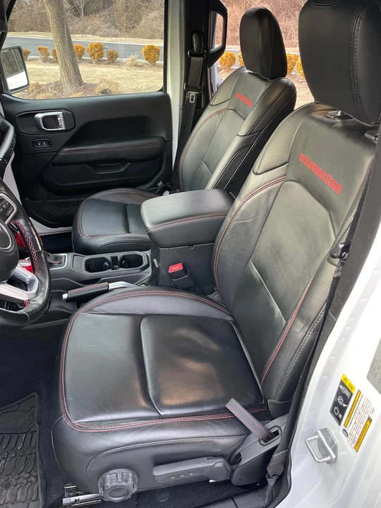 2020 Jeep JL Wrangler - Image 30 of 31