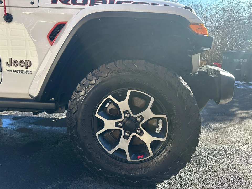 2020 Jeep JL Wrangler - Image 25 of 31
