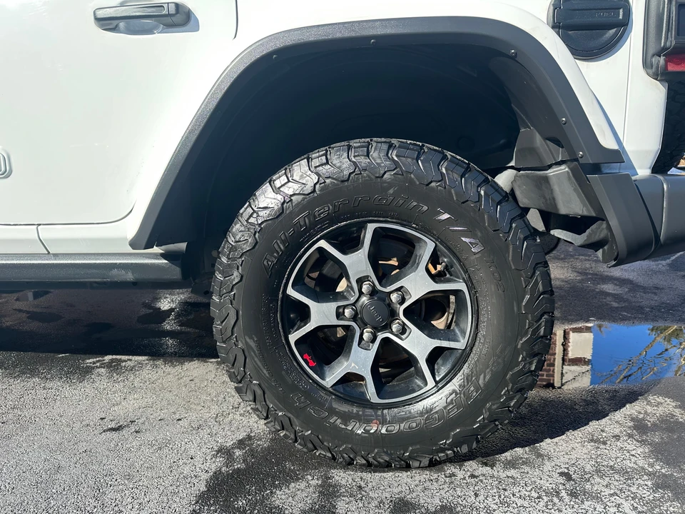 2020 Jeep JL Wrangler - Image 23 of 31
