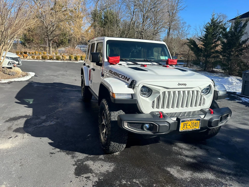 2020 Jeep JL Wrangler - Image 14 of 31