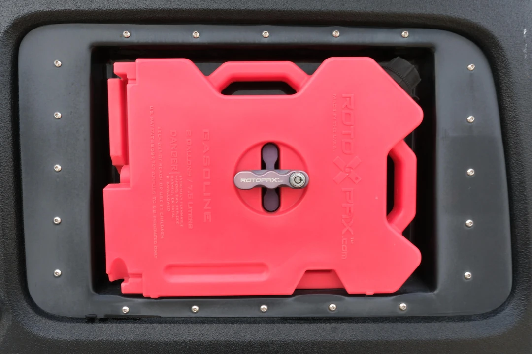 2020 Jeep JL Wrangler - Image 16 of 31