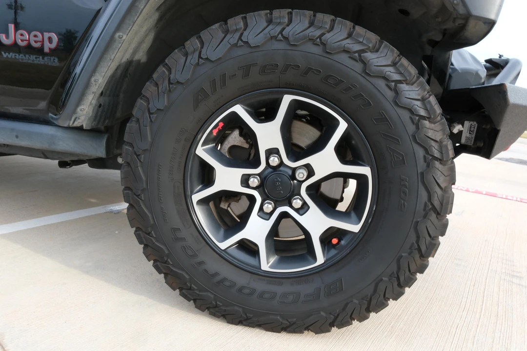 2020 Jeep JL Wrangler - Image 29 of 31