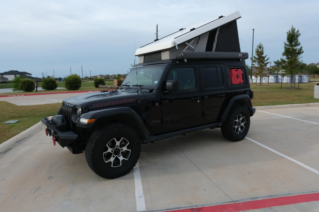 2020 Jeep JL Wrangler - Image 8 of 31