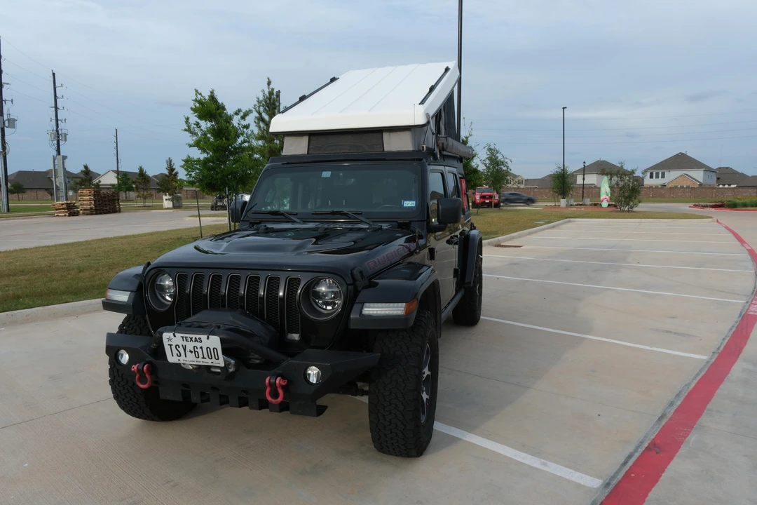 2020 Jeep JL Wrangler - Image 6 of 31