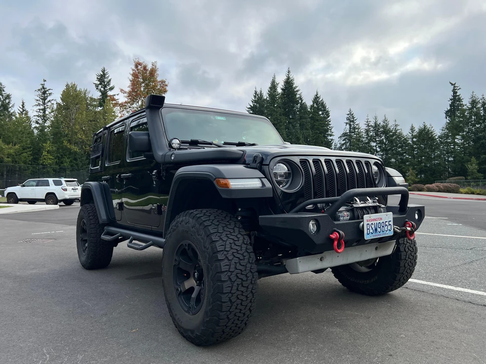 2020 Jeep JL Wrangler - Image 11 of 31