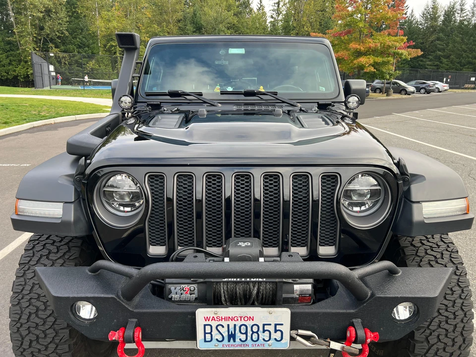 2020 Jeep JL Wrangler - Image 14 of 31