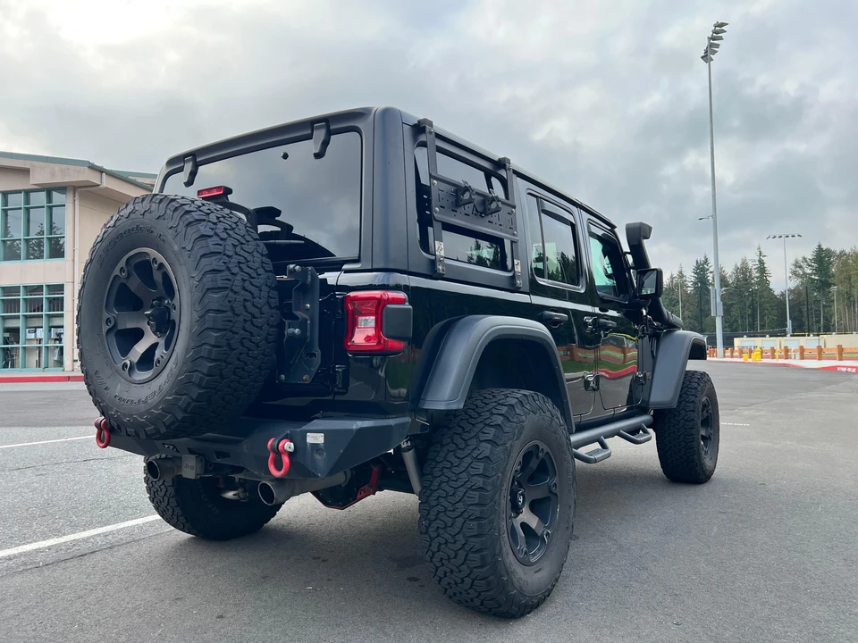 2020 Jeep JL Wrangler - Image 8 of 31