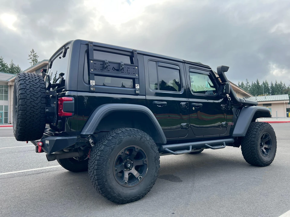 2020 Jeep JL Wrangler - Image 9 of 31
