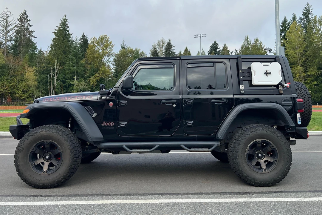 2020 Jeep JL Wrangler - Image 3 of 31