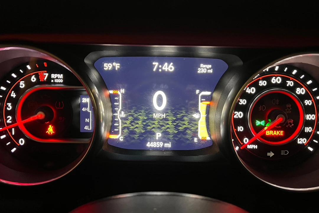 2020 Jeep JL Wrangler - Image 26 of 31