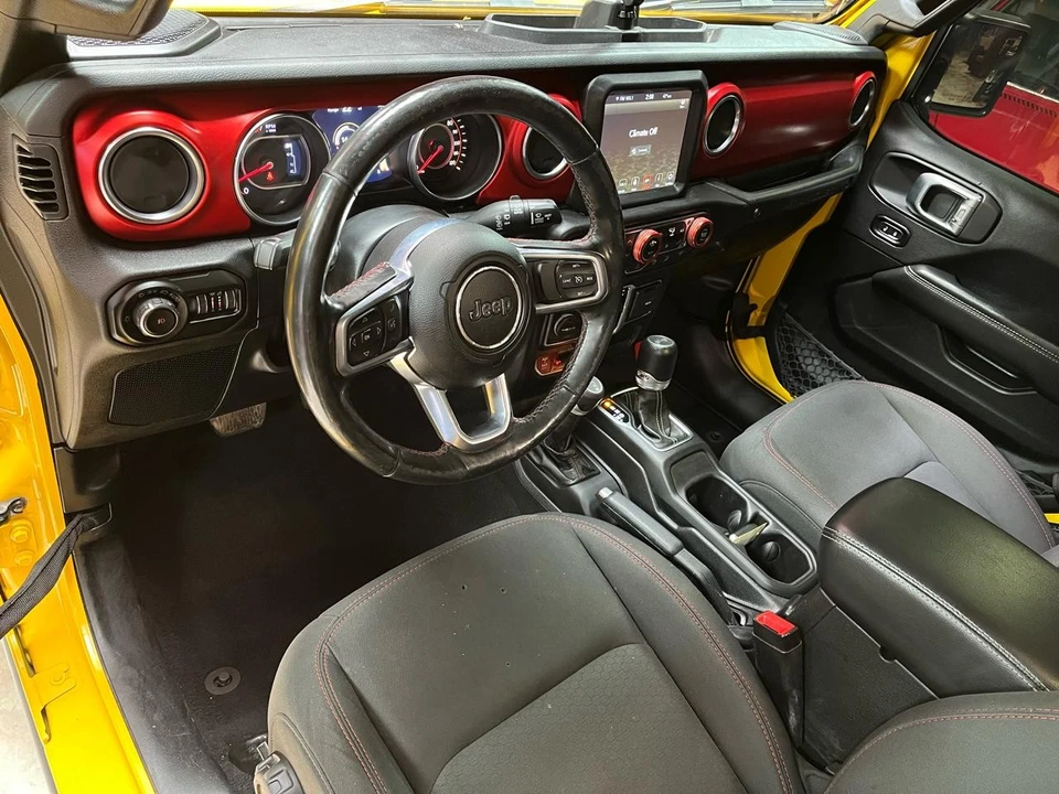 2020 Jeep JL Wrangler - Image 9 of 31