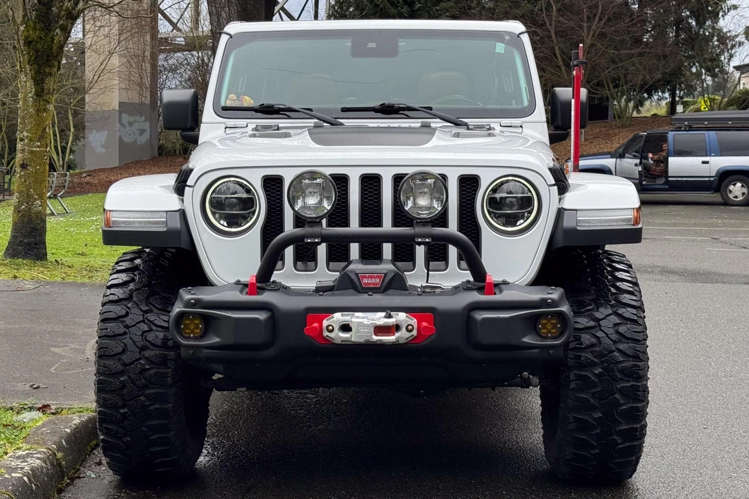2020 Jeep JL Wrangler - Image 2 of 31