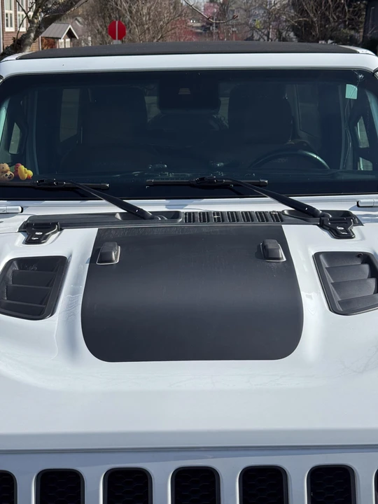 2020 Jeep JL Wrangler - Image 16 of 31