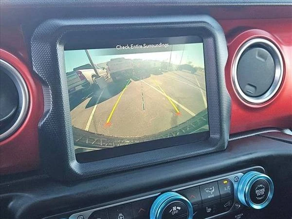 2020 Jeep JL Wrangler - Image 14 of 21