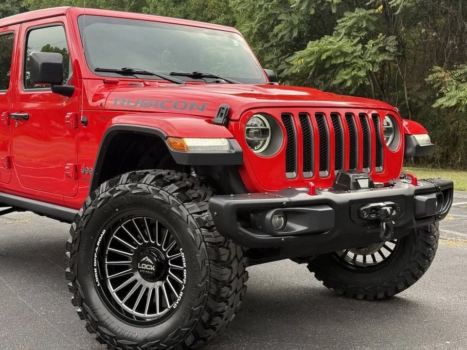 2020 Jeep JL Wrangler - Image 16 of 20