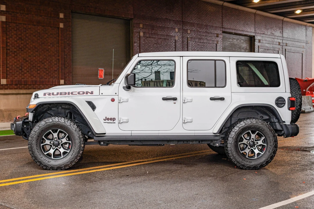 2020 Jeep JL Wrangler - Image 9 of 31
