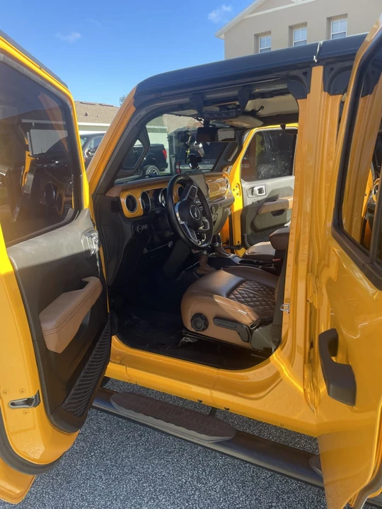2020 Jeep JL Wrangler - Image 6 of 11