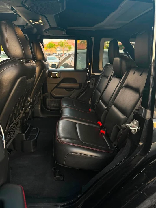 2020 Jeep JL Wrangler - Image 9 of 16