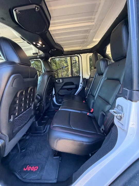 2020 Jeep JL Wrangler - Image 11 of 14