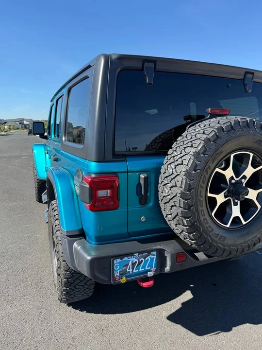 2020 Jeep JL Wrangler - Image 7 of 23
