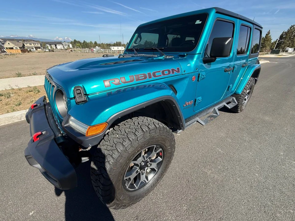 2020 Jeep JL Wrangler - Image 4 of 23