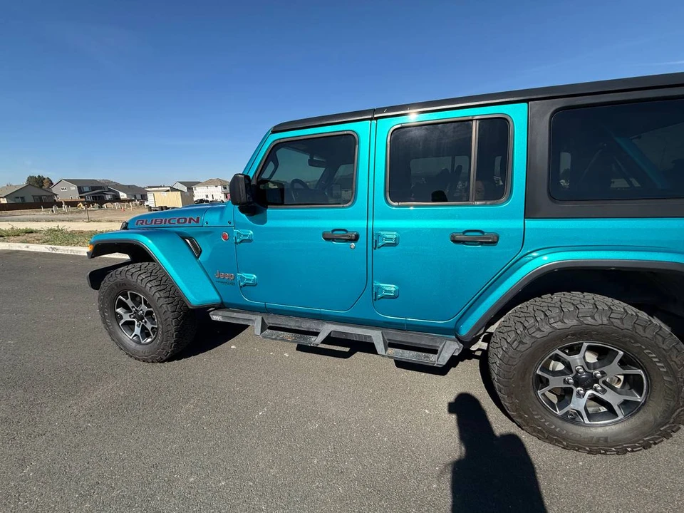 2020 Jeep JL Wrangler - Image 5 of 23