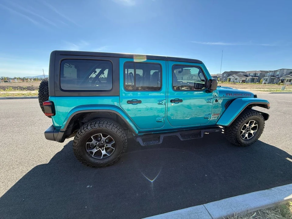 2020 Jeep JL Wrangler - Image 11 of 23