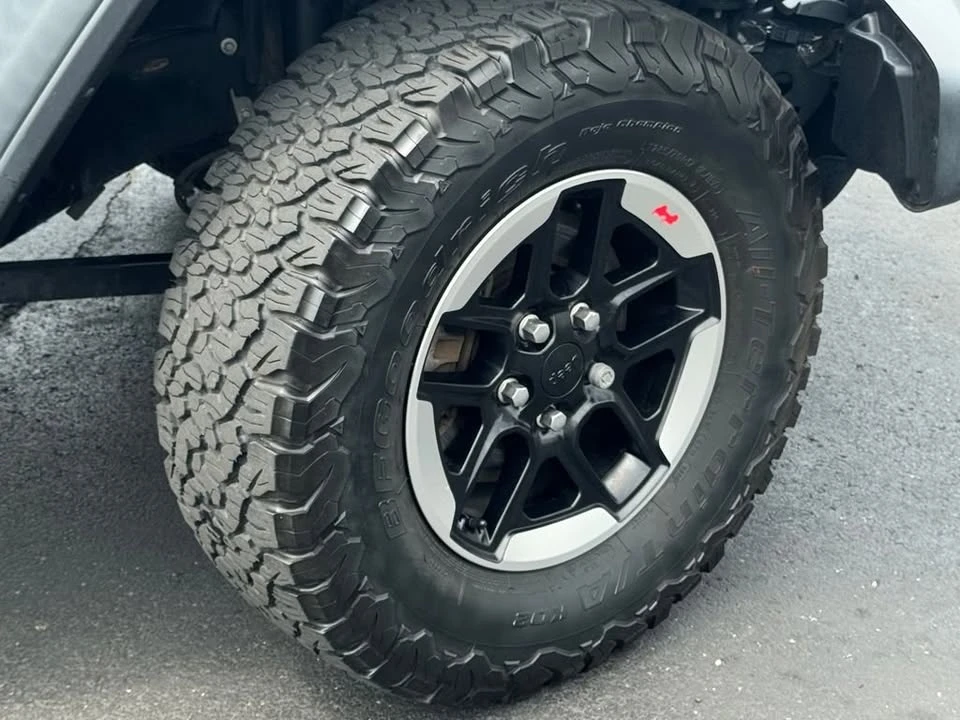 2020 Jeep JL Wrangler - Image 9 of 20