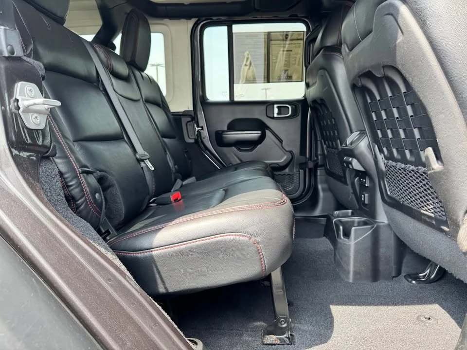 2020 Jeep JL Wrangler - Image 14 of 20